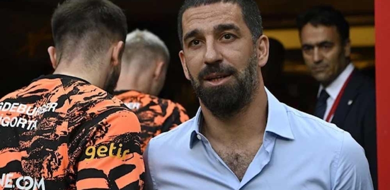 Arda Turan'a vergi kaçırmaktan soruşturma açıldı 1 Arda-Turan'a-vergi-kaçırmaktan-soruşturma-açıldı
