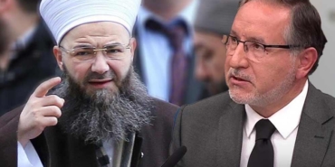 Cübbeli-Ahmet,-Mustafa-Karataş’ı-topa-tuttu--Daha-50-milyarla,-50-binin-ayrımını-yapamayan-adam,-insanlara-din-öğretiyor