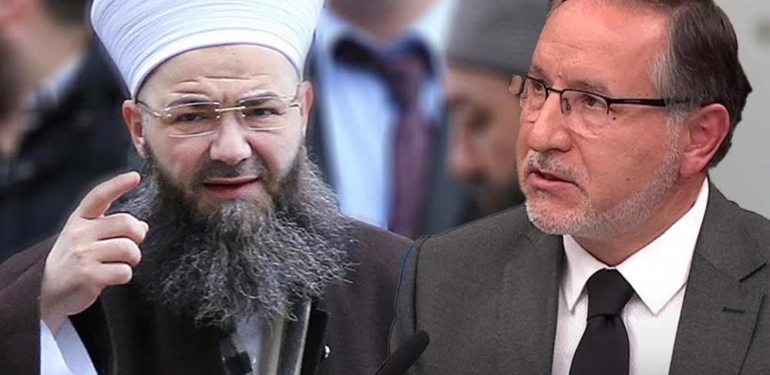 Cübbeli Ahmet, Mustafa Karataş’ı topa tuttu: Daha 50 milyarla, 50 binin ayrımını yapamayan adam, insanlara din öğretiyor 1 Cübbeli-Ahmet,-Mustafa-Karataş’ı-topa-tuttu--Daha-50-milyarla,-50-binin-ayrımını-yapamayan-adam,-insanlara-din-öğretiyor