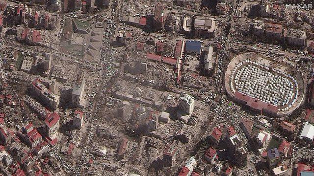 Depremden önceki ve sonraki uydu görüntüleri Kahramanmaraş'taki yıkımı gözler önüne serdi