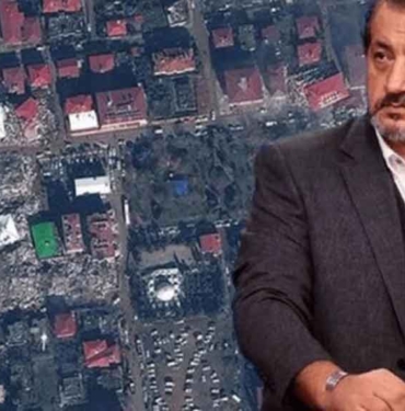 Depremzedeler için yemek yapan Mehmet Yalçınkaya'yı çileden çıkaran yorum! “Allah sizi bildiği gibi yapsın!” 10 Depremzedeler-için-yemek-yapan-Şef-Mehmet-Yalçınkaya'yı-çileden-çıkaran-yorum!-“Allah-sizi-bildiği-gibi-yapsın!”
