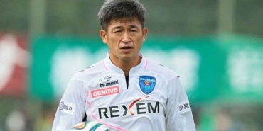 Dünyanın-en-yaşlı-futbolcusu-Kazuyoshi-Miura-55-yaşında-transfer-oldu