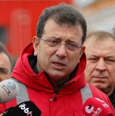 Ekrem İmamoğlu, bir yıllık maaşını depremzedelere bağışladı 8 Ekrem-İmamoğlu,-bir-yıllık-maaşını-depremzedelere-bağışladı