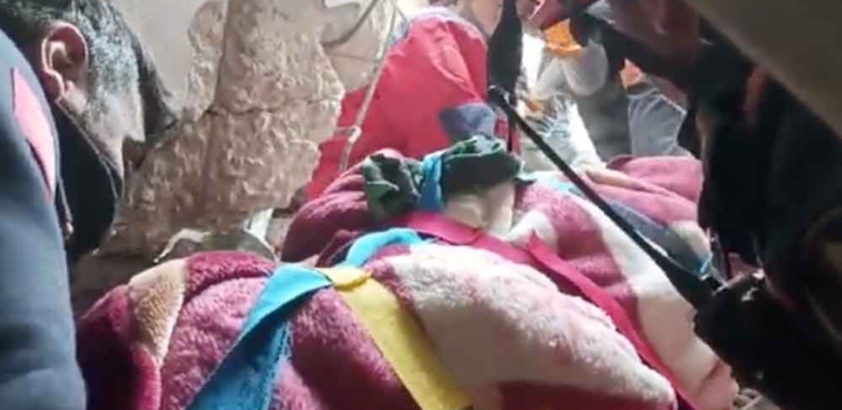 Ekrem-İmamoğlu-paylaştı--Hatay’da-Naide-Umay,-175’inci-enkazdan-sağ-olarak-çıkarıldı
