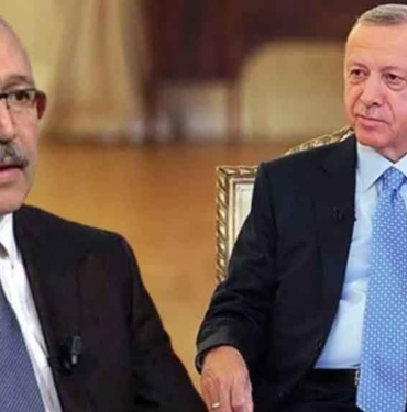 Erdoğan canlı yayında Abdulkadir Selvi’yi övüp talimat verdi: Değerlendirmeye devam et 10 Erdoğan-canlı-yayında-Selvi’yi-övüp-talimat-verdi--Değerlendirmeye-devam-et