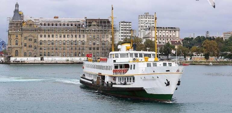 İstanbullular dikkat! Pazar sabahı bazı Kadıköy-Karaköy-Eminönü vapur seferleri yapılamayacak