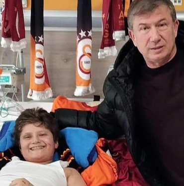 Muslera ve Kerem’le görüşmüştü: Enkaz altından çıkarılan Galatasaraylı Cihan Emir Parlak hayatını kaybetti 3 Muslera-ve-Kerem’le-görüşülmüştü--Enkaz-altından-çıkarılan-Galatasaraylı-Cihan-Emir-Parlak-hayatını-kaybetti