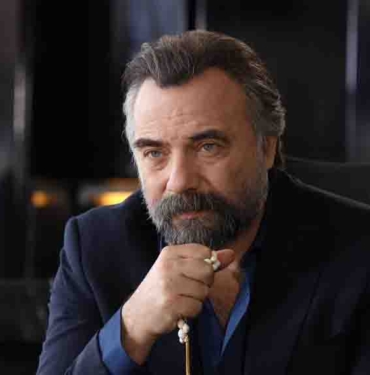 Oktay Kaynarca’dan dikkat çeken paylaşım- Ders çıkarmak zorundayız, memleketin sarılacak çok yarası var! 1