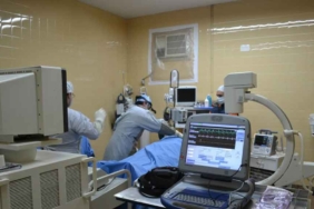 Romanya'da skandal: "Doktorlar ölülerin implantlarını çalıp sağlıklı kişilere taktı" 7 Romanya'da-skandal--'Doktorlar-ölülerin-implantlarını-çalıp-sağlıklı-kişilere-taktı'
