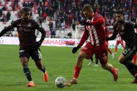 Sivas'ta-yenilen-Beşiktaş'ta-umutlar-tükeniyor