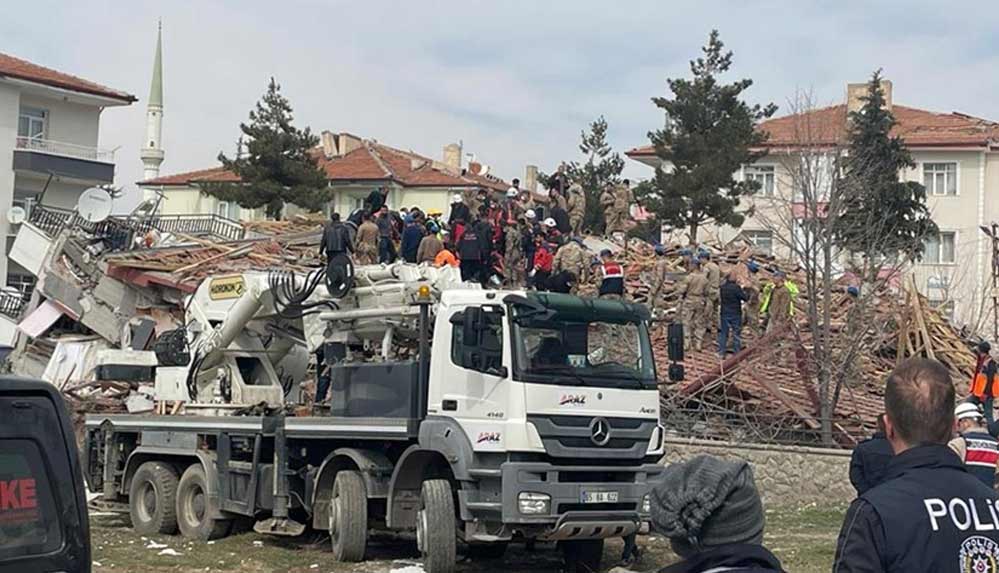 Son-Dakika…-Malatya’da-5.6-büyüklüğünde-deprem!-1-kişi-hayatını-kaybetti,-69-kişi-yaralandı