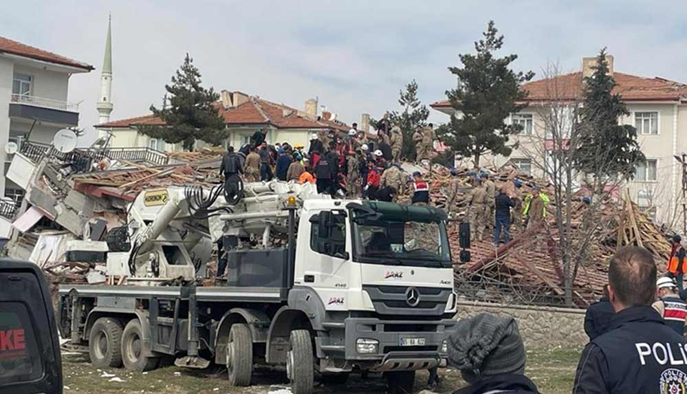 Son Dakika… Malatya’da 5.6 büyüklüğünde deprem! 1 kişi hayatını kaybetti, 69 kişi yaralandı