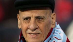 Trabzonspor'un efsanevi teknik direktörlerinden Ahmet Suat Özyazıcı vefat etti