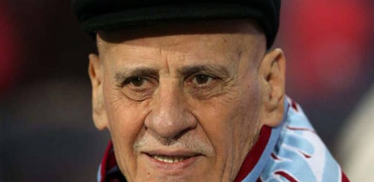 Trabzonspor’un efsanevi teknik direktörlerinden Ahmet Suat Özyazıcı vefat etti