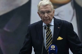 Uğur-Dündar,-Adana-Demirspor-Fenerbahçe-maçındaki-hakem-kararlarına-isyan-etti--Bari-Allah’tan-korkun-be!