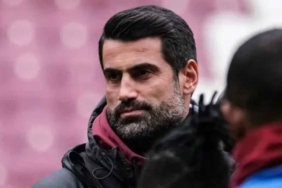 Volkan-Demirel-depremzedelere-yardım-için-Hatay'a-geri-döndü