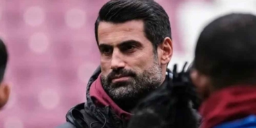 Volkan-Demirel-depremzedelere-yardım-için-Hatay'a-geri-döndü