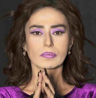 Yıldız Tilbe asker tıraşı oldu: Son halini görenler tanıyamadı 3 Yıldız Tilbe asker tıraşı oldu: Son halini görenler tanıyamadı