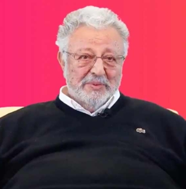 Metin Akpınar en beğendiği 2 oyuncuyu açıkladı: "İyi aktör kedi yavrusu gibidir..." 2 62-yıllık-evli-Metin-Akpınar’dan-dikkat-çeken-açıklama--Evlilik-insan-doğasına-aykırıdır