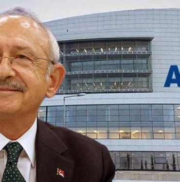 AFAD’daki ‘şüpheli’ yangına ilişkin Kılıçdaroğlu'ndan göndermeli paylaşım: Belgeleri yakalım derken, binaları da yakmayın lütfen 9 AFAD’daki-yangınla-ilgili-Kılıçdaroğlu’ndan-açıklama--Belgeleri-yakalım-derken,-binaları-da-yakmayın-lütfen