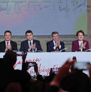 Akşener'in Altılı Masa'dan ayrılmasının ardından 5 partiden ortak açıklama hazırlığı 7 Akşener'in-Altılı-Masa'dan-ayrılmasının-ardından-5-partiden-ortak-açıklama-hazırlığı-