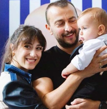 Ali Atay’a şok! Eşi Hazal Kaya kötü haberi duyurdu 2 Ali Atay’a büyük şok! Hazal Kaya kötü haberi duyurdu