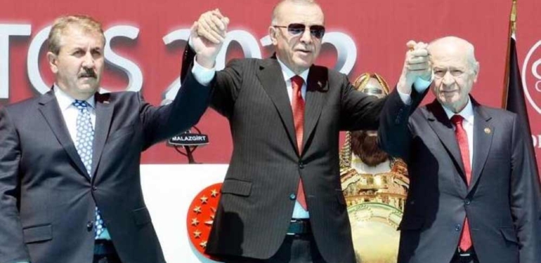 Cumhur İttifakı'ndan Altılı Masa’dan ayrılan Meral Akşener’e açık davet! “Bizle hareket ederse bundan memnuniyet duyarız” 6 Cumhur-İttifakı'ndan-Altılı-Masa’dan-ayrılan-Meral-Akşener’e-açık-davet!-“Bizle-hareket-ederse-bundan-memnuniyet-duyarız”