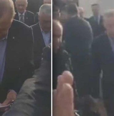 ‘Helallik’ isteyen Erdoğan, bu kez Afşin'de depremzedelere para dağıttı 5 Cumhurbaşkanı-Erdoğan,-bu-kez-Afşin'de-depremzedelere-para-dağıttı