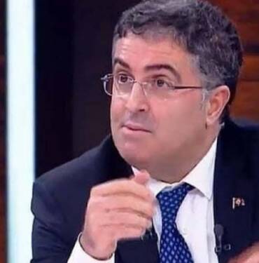 Cumhurbaşkanı adaylık hayali suya düşmüştü: Ersan Şen yeni hedefini açıkladı 7 Cumhurbaşkanı-adaylık-hayali-suya-düşmüştü--Ersan-Şen-yeni-hedefini-açıkladı