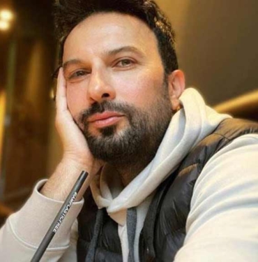 Seçimlere sayılı günler kala Tarkan’dan dikkat çeken paylaşım 7 Deprem-felaketinde-sosyal-medyaya-ara-vermişti--Tarkan-'Acısı-dün-gibi-içimde'-diyerek-son-halini-paylaştı-
