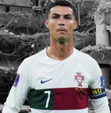 Deprem felaketine sessiz kaldığı için eleştirilen Cristiano Ronaldo yardım uçağı gönderdi 10 Deprem-felaketine-sessiz-kaldığı-için-eleştirilen-Cristiano-Ronaldo-yardım-uçağı-gönderdi