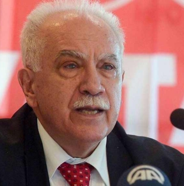 Doğu Perinçek’ten Altılı Masa yorumu: Gladyo Kraliçesi Meral Akşener, ABD’nin dayatmasıyla masaya döndü 3 Doğu-Perinçek’ten-Altılı-Masa-yorumu--Gladyo-Kraliçesi-Meral-Akşener,-ABD’nin-dayatmasıyla-masaya-döndü