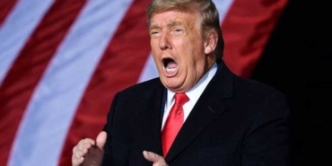 Donald Trump Salı günü tutuklanacağını duyurdu- Protesto edin, ülkemizi geri alın!