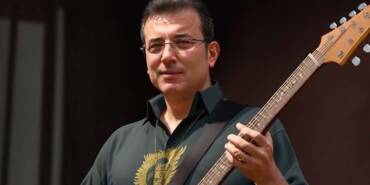 Ekrem-İmamoğlu,-yapay-zekanın-oluşturduğu-görselini-paylaştı--'Sevdim-bu-işi'