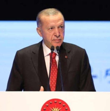 Erdoğan muhalefeti hedef aldı: Bu asalakları kendi hırslarıyla baş başa bırakıyoruz 2 Erdoğan-muhalefeti-hedef-aldı--Bu-asalakları-kendi-hırslarıyla-baş-başa-bırakıyoruz