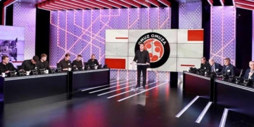 Futbol-camiası-tek-depremzedeler-için-tek-yürek-oldu--'Omuz-Omuza'-kampanyasında-845,7-milyon-liralık-yardım-toplandı