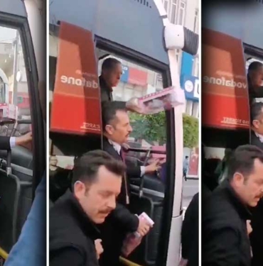 Geleneğini bozmadı: Erdoğan Hatay’da depremzedelere oyuncak fırlattı 8 Geleneğini-bozmadı--Erdoğan-Hatay’da-depremzedelere-oyuncak-attı