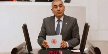 İYİ-Partili-Milletvekili-Ayhan-Altıntaş-partisinden-istifa-etti!