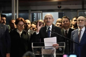 Dünya, Kılıçdaroğlu’nun adaylığını konuşuyor: “Türkiye’de 2. Kemal dönemi” 3 Kılıçdaroğlu'nun-ortak-cumhurbaşkanı-adaylığı-dünya-basınında--'Türkiye'de-2.-Kemal-dönemi'