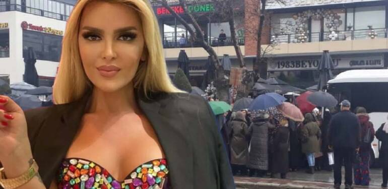 Konya’da gergin anlar… Güzellik merkezi açılışı yapan Selin Ciğerci’ye “Konya’dan defol” sloganları atıldı
