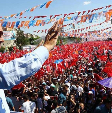 Mahkemeden tazminat kararı: Erdoğan'ın sembol şarkısı "Beraber Yürüdük Biz Bu Yollarda" bestecisinden izinsiz kullanılmış! 2 Mahkemeden-tazminat-kararı--Erdoğan'ın-sembol-şarkısı-'Beraber-Yürüdük-Biz-Bu-Yollarda'-bestecisinden-izinsiz-kullanılmış!
