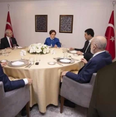 Mansur Yavaş’tan Altılı Masa’ya öneri: Genel başkanların milletvekili olması daha doğru olur 2 Mansur-Yavaş’tan-Altılı-Masa’ya-öneri--Genel-başkanların-milletvekili-olması-daha-doğru-olur