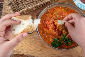 Menemen-artık-‘zengin’-yemeği-oldu--Maliyeti-bir-yılda-yüzde-88-arttı