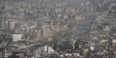 Meteorolojiden-depremden-etkilenen-5-il-için-kuvvetli-rüzgar-uyarısı