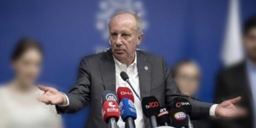 Muharrem-İnce'den-'sözde-sanatçılar'-özrü--Üzerimize-çok-gelindi,-ülkemin-bütün-sanatçılarından-özür-diliyorum