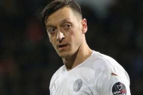 Son-Dakika--Mesut-Özil-futbolu-bıraktığını-açıkladı