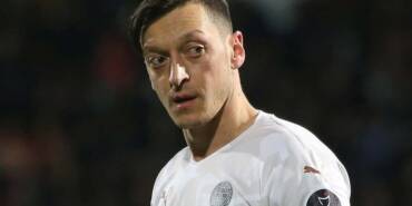 Son-Dakika--Mesut-Özil-futbolu-bıraktığını-açıkladı