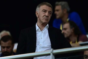 Son-dakika...-Trabzonspor-Başkanı-Ahmet-Ağaoğlu-istifa-etti