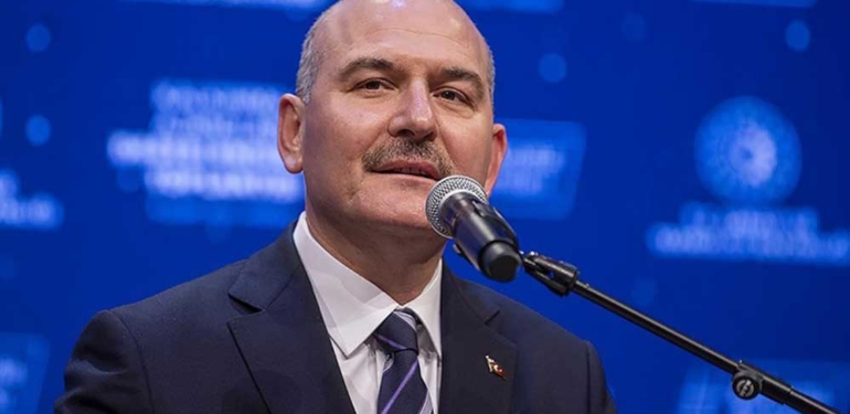 Süleyman Soylu rahatsızlandı: Bel rahatsızlığı nedeniyle tedavi olacak 1 Süleyman Soylu rahatsızlandı- Bel rahatsızlığı nedeniyle tedavi olacak