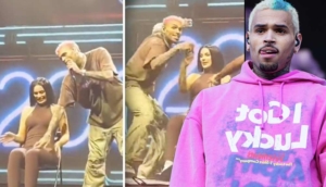 Ünlü rapçi Chris Brown konserde kucak dansı yaptığı hayranının telefonunu fırlattı